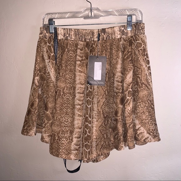 NWT Shorts - Picture 5 of 5